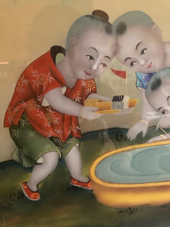 Chinese achter glas schildering met kinderen in houten lijst