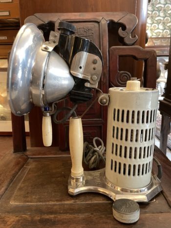 Antieke UV lamp Ulvir kooldraadlamp