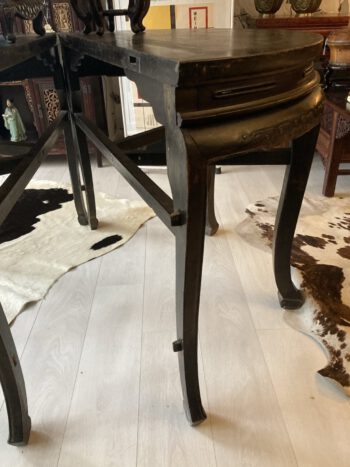 Halfronde chinese houten tafel