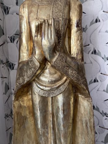 Groot houten buddha beeld thailand