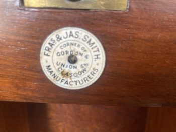 Schots bureau Glasgow Francis & James