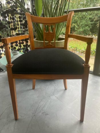 Harpstoel antieke houten stoel