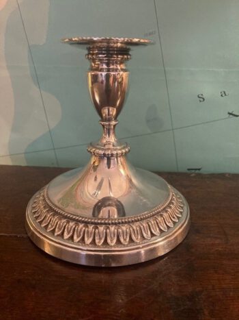 Verzilverde kandelaar viners of sheffield