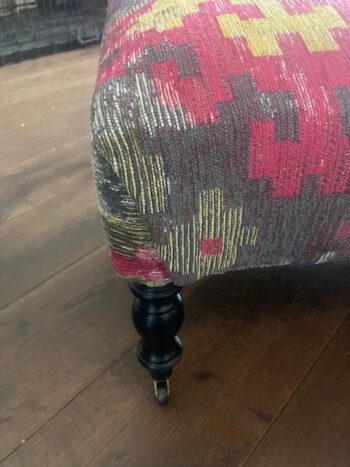 kleurige poef footstool